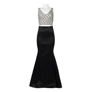 ADRIANNA PAPELL V-NECK SLEEVELESS ZIPPER BACK EMBELLISHED DRESS(091921660)